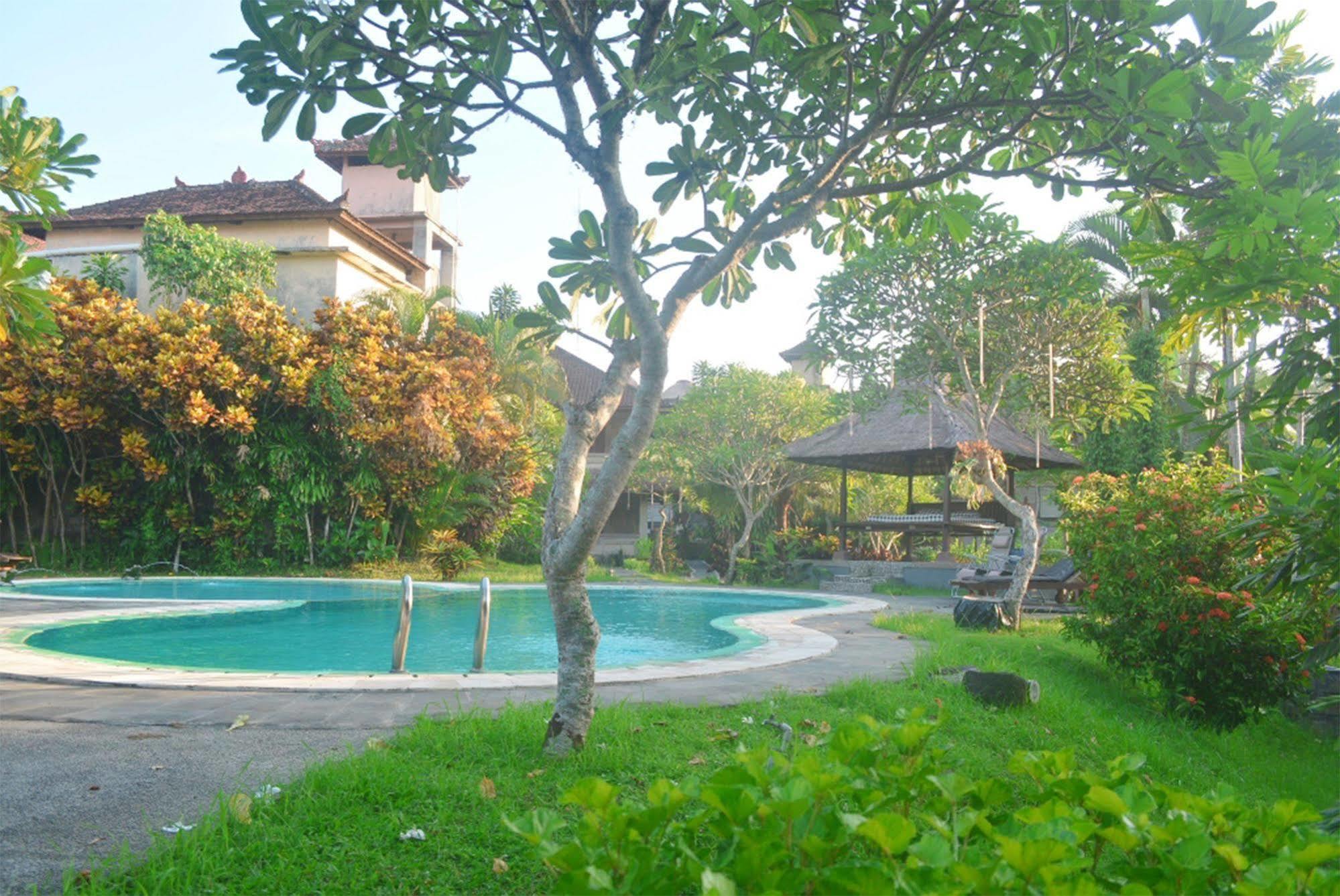 Hotel Puri Padi Ubud Exterior foto
